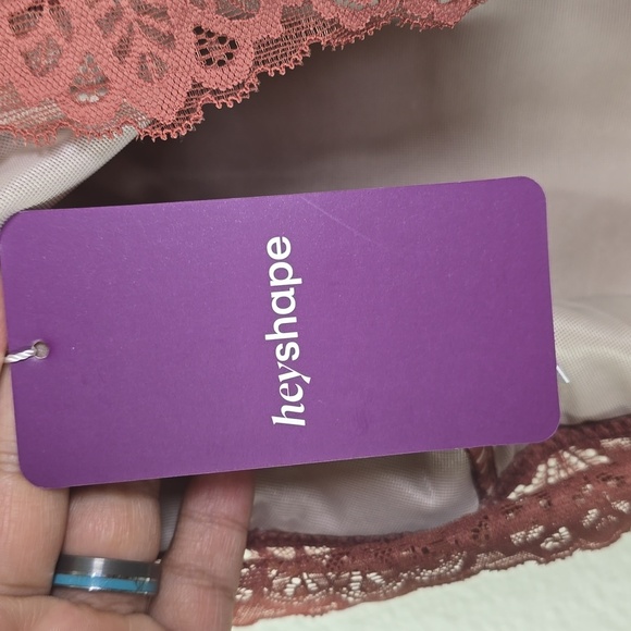 Hey shape v neck body suit Elegant Lace Mauve Bodysuit size XL. - Picture 9 of 9